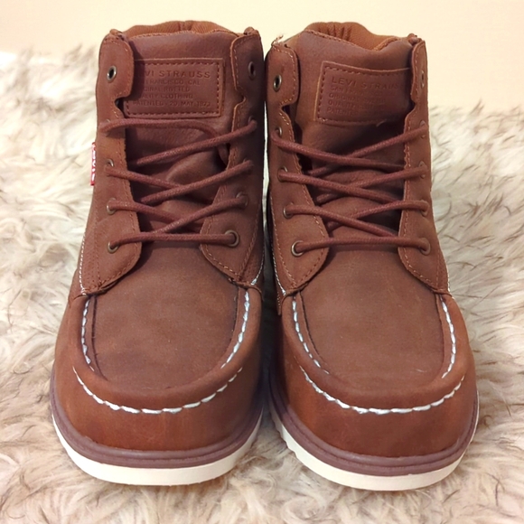 Kid's Levi's Dean Waxed tan boots NWT - Picture 2 of 8